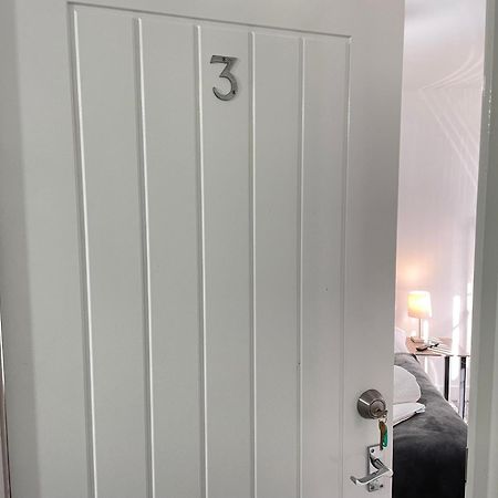 4 Bedroom 2 Bathroom Shared House - Near Bhx And Nec 버밍엄 외부 사진