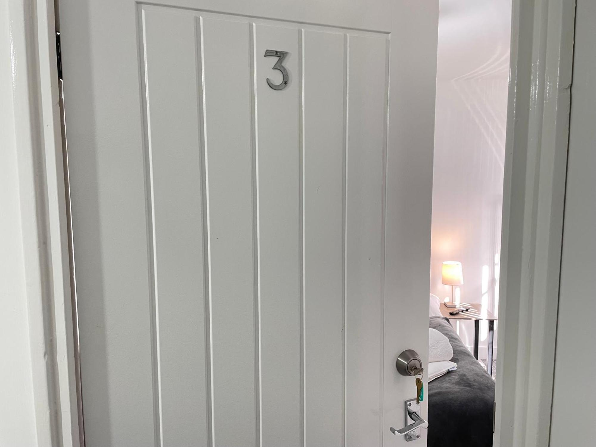 4 Bedroom 2 Bathroom Shared House - Near Bhx And Nec 버밍엄 외부 사진