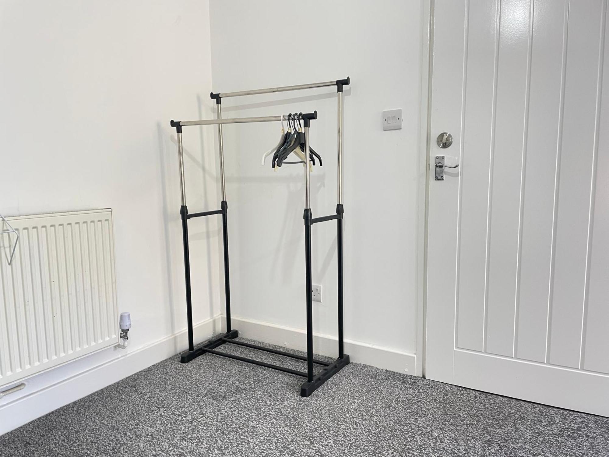 4 Bedroom 2 Bathroom Shared House - Near Bhx And Nec 버밍엄 외부 사진